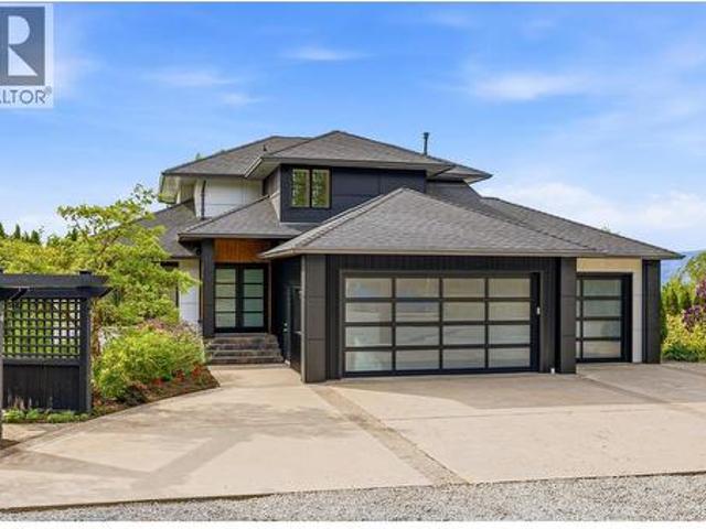 4350 Bedford Lane, Kelowna, BC, V1W 3C5 house for sale | Listing ID 10395 | Royal LePage
