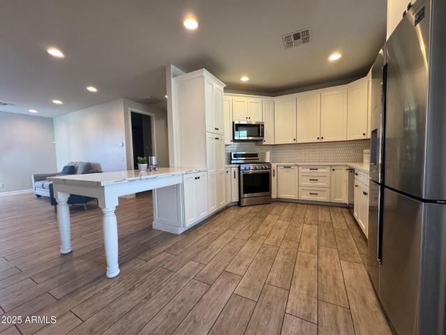 4350 E Kings Avenue, Phoenix, US, AZ