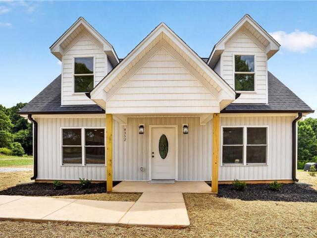 4352 Happy Hollow Road