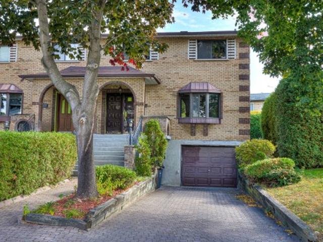 4352 Place De La Meuse, Laval Chomedey, QC, H7W 4Y4 house for sale | Listing ID 22513 | Royal LePage