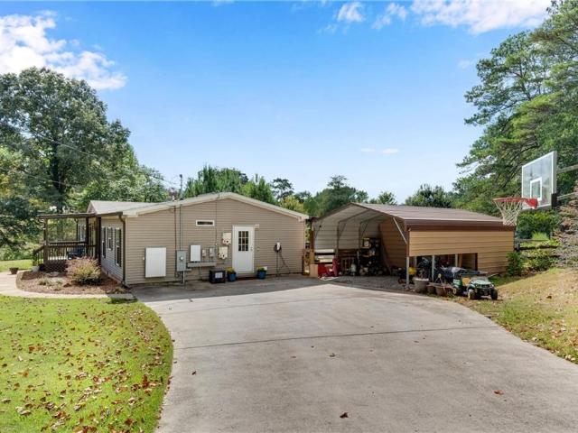 4353 Flatbottom Road