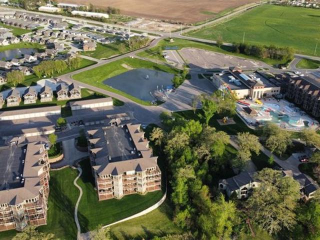 435 240th Ave Unit 208, Arnolds Park, IA 51331