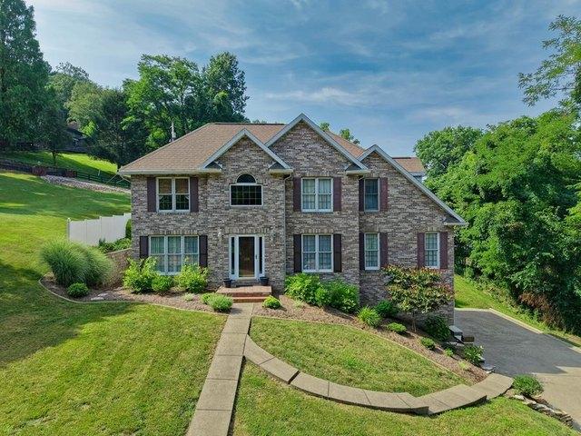 435 Edgewood Ter, New Martinsville, WV 26155