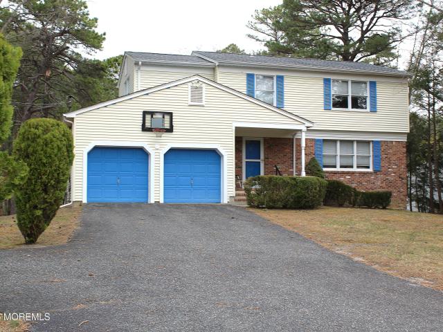 435 Frank Applegate Road