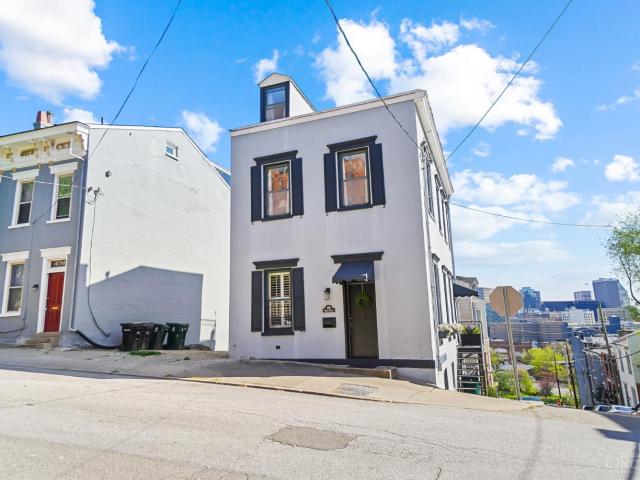 435 Milton Street