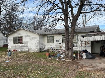 435 W Coke, Gorman, TX 76454 | MLS #21190
