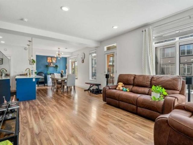 4367 Seton Drive Se, Calgary, AB, T3M 3A7 townhouse for sale | Listing ID A2334 | Royal LePage