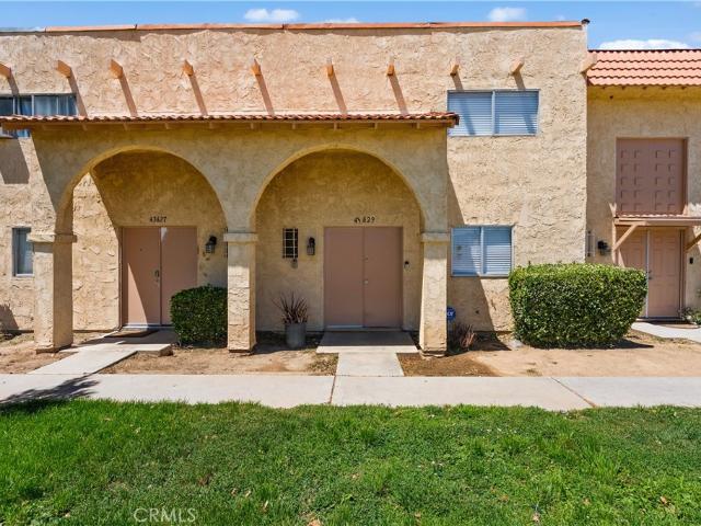 43629 Stanridge Avenue