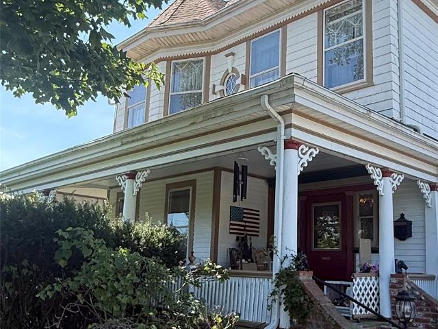 436 Bay Avenue