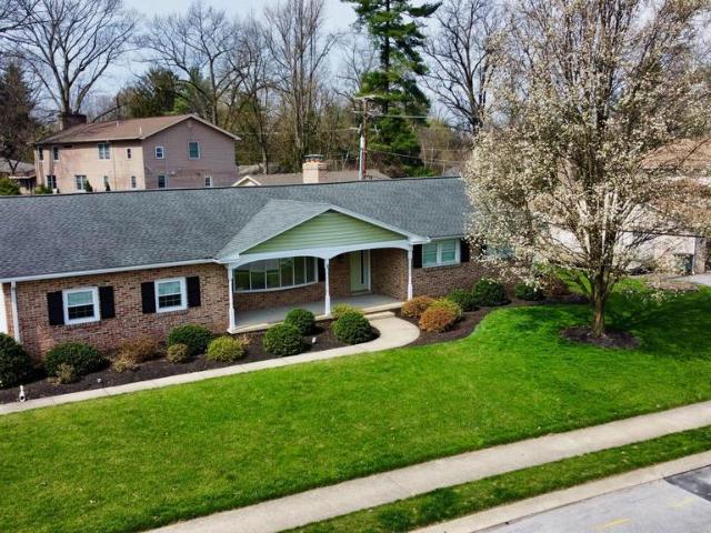 436 Hunting Park Lane