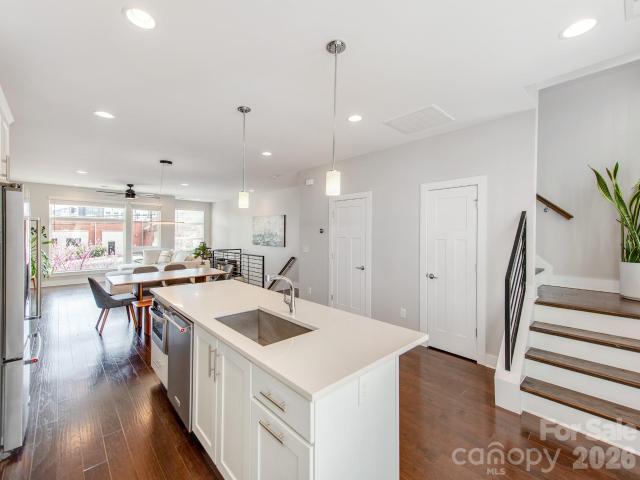 436 Southend Crossing Ln, Charlotte, NC 28203 | MLS #4357