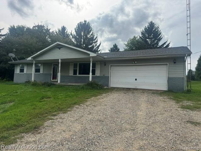 4375 Fish Lake Rd, Deerfield, MI 48461