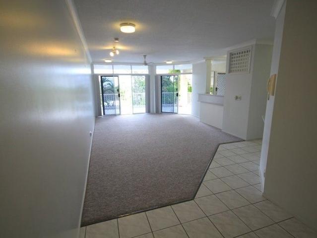 4/377 Stanley St, Townsville City