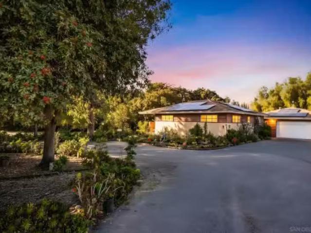 4370 LYNNDALE LN, CHULA VISTA, CA 91910