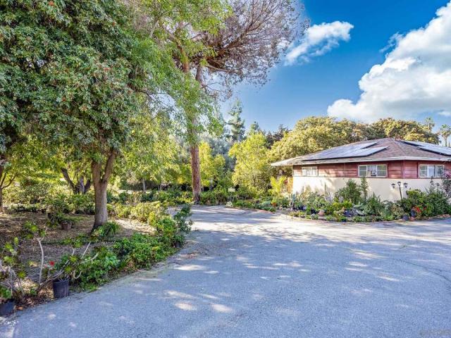 4370 Lynndale Ln