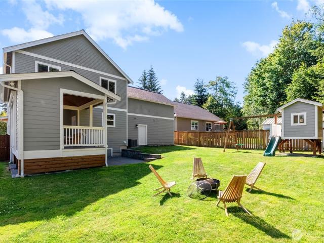 4372 Lakeview Court