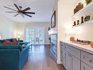 Condo for sale in Palm Desert - Patio, Fireplace