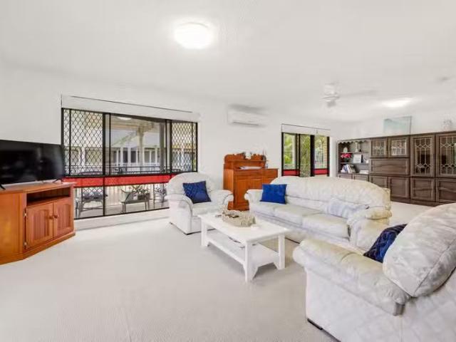 4/373 Esplanade, SCARNESS, QLD 4655 Unit for Rent