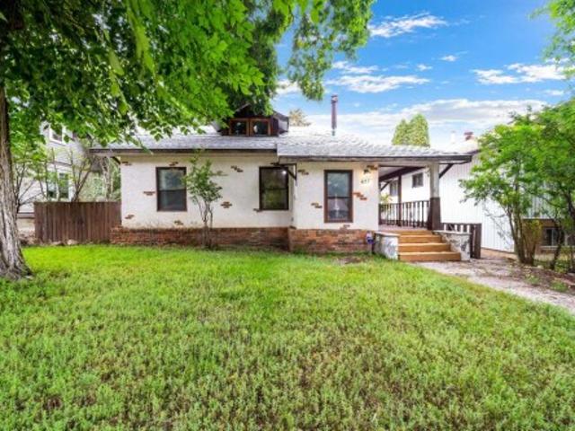 437 1 Avenue Nw, Medicine Hat, AB, T1A 6R9 house for sale | Listing ID A2346 | Royal LePage
