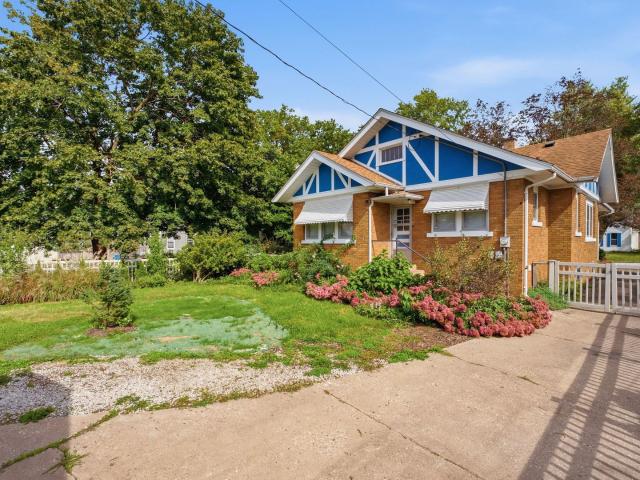 437 49th Street