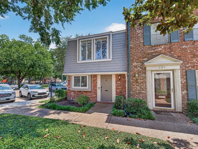 437 Bendwood Drive
