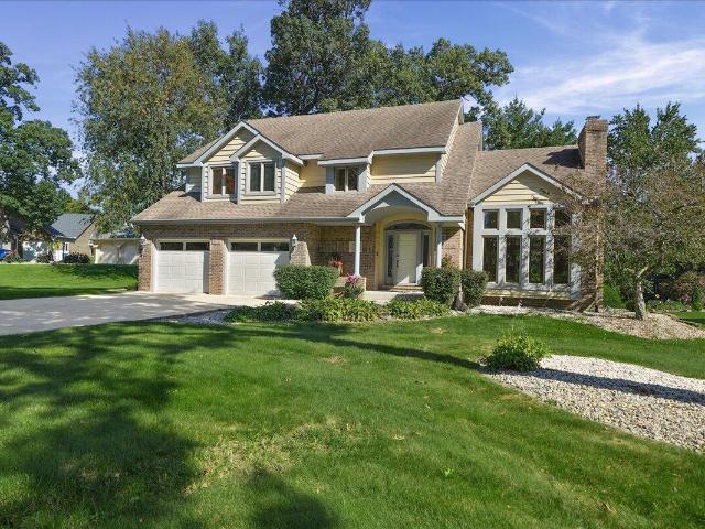 437 Forestwood Drive