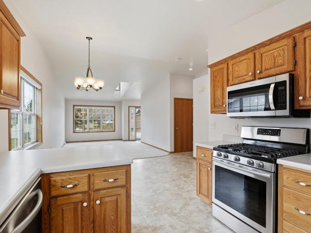 437 Kennedy Ct