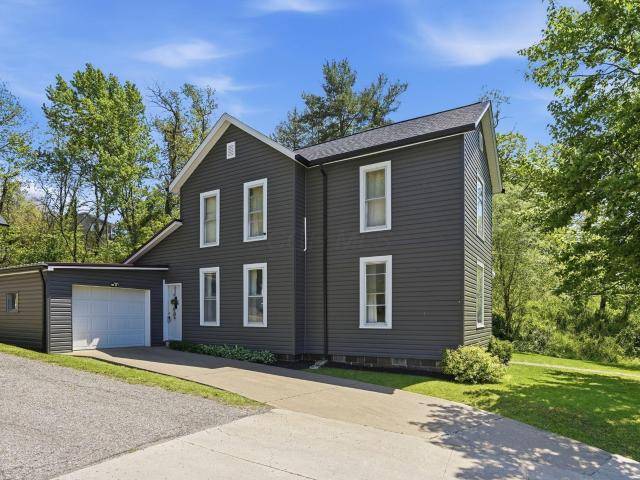 437 N 8th Street