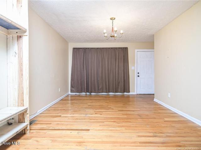 437 N Caledonia Road