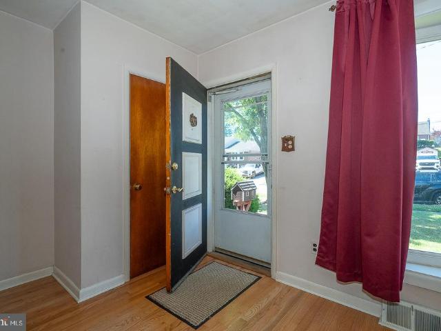 437 Rittenhouse Circle