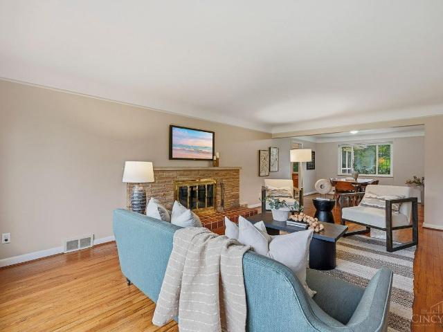 4384 Yakima Court