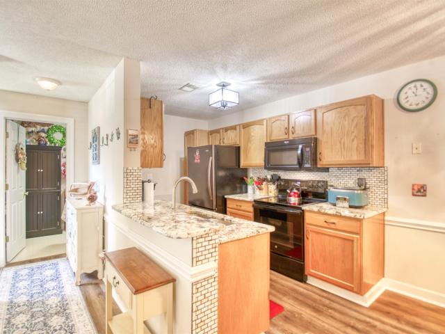 4386 Daphne Ln. F