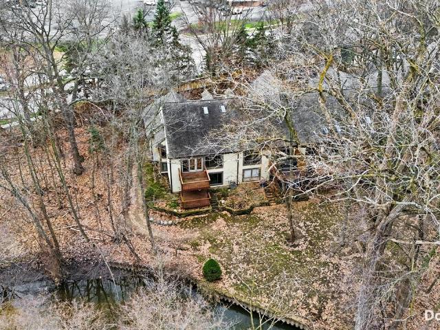 4386 Ridge Lane