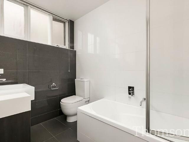 4/388 Inkerman Street ST KILDA EAST