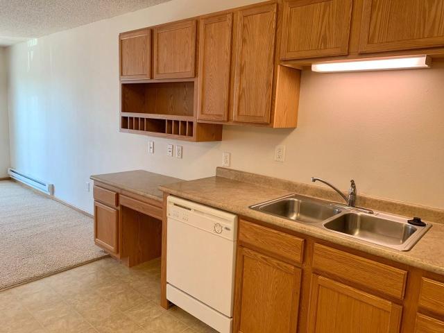 4389 Calico Dr S 2 Bedroom Apartment for Rent at 4389 Calico Dr S, Fargo, ND 58104 Anderson Park