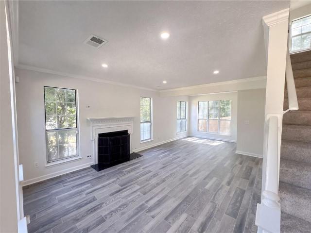 4389 Southvale Drive