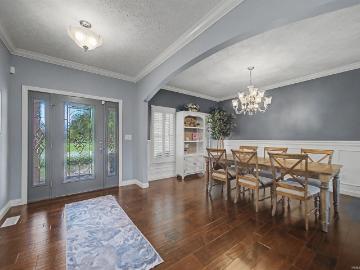 4389 W Brescher Drive
