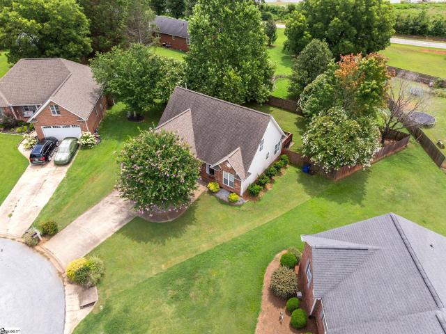 438 Chamber Lane