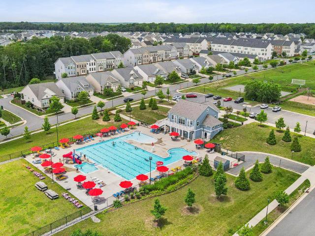 438 Boxelder Dr, Unit 103, Stafford, VA 22554 | MLS #VAST2050