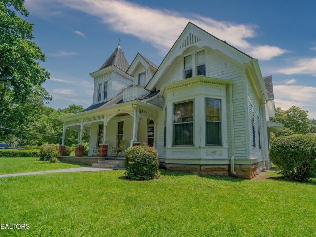 438 E Main St, Rogersville, TN