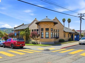 438 Leland Ave