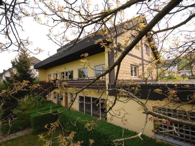 438 m² Wohnen + 214 m² Nutz Gewerbefläche | Wohnen & Arbeiten