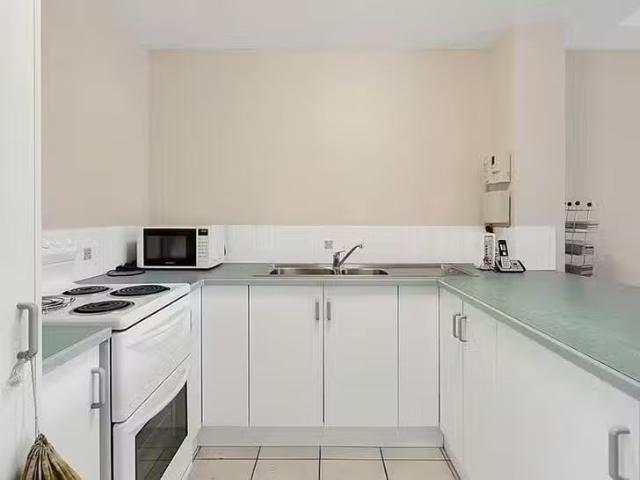 4/38 Springfield Crescent, Manoora, QLD 4870