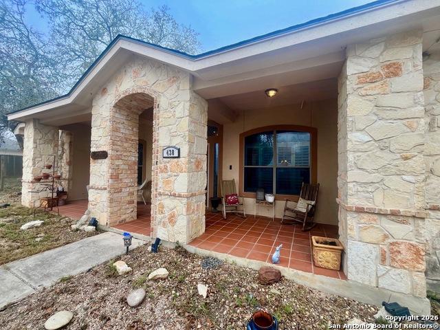 438 Rosewood Dr