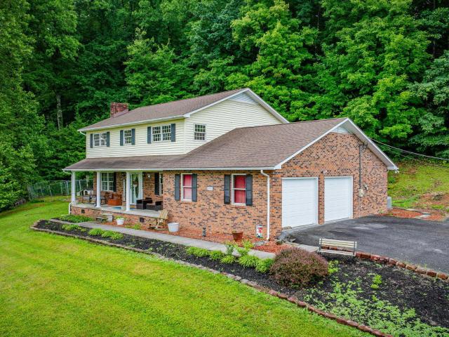 438 Riverview Drive