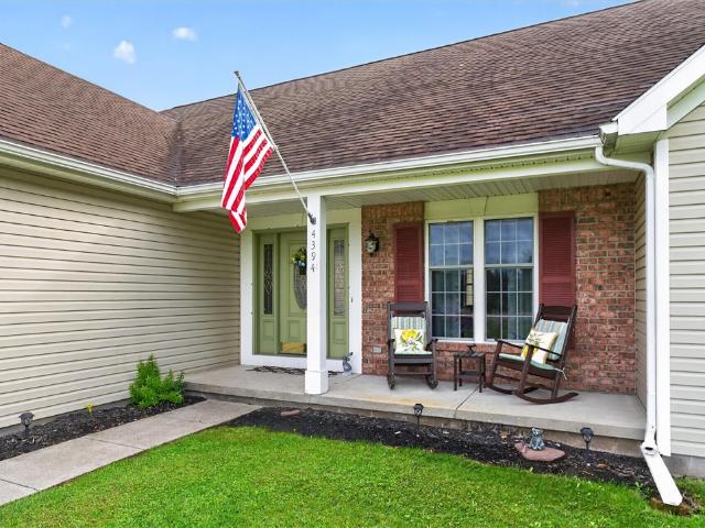 4394 Witherden Rd Road