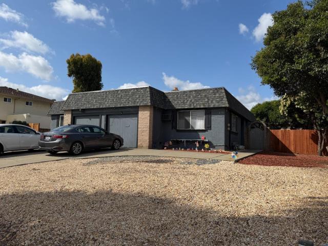 4395, 4397 Wessex Drive