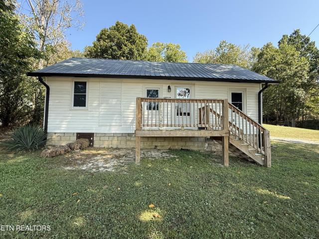 4397 Round Mountain Rd