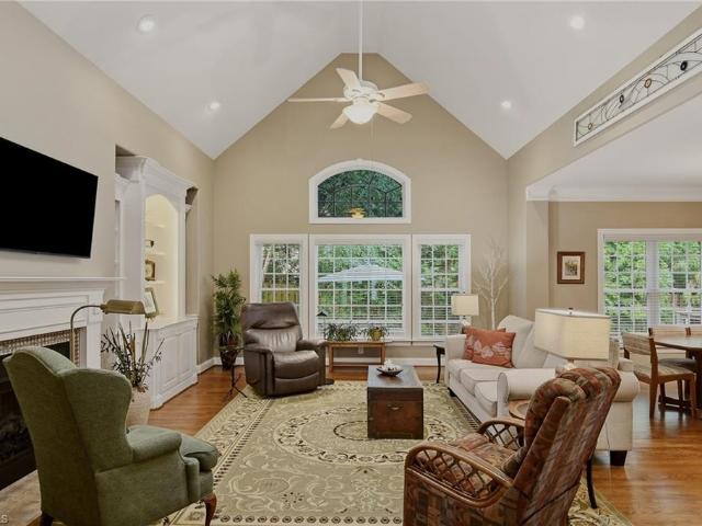 4390 Sandalwood Court