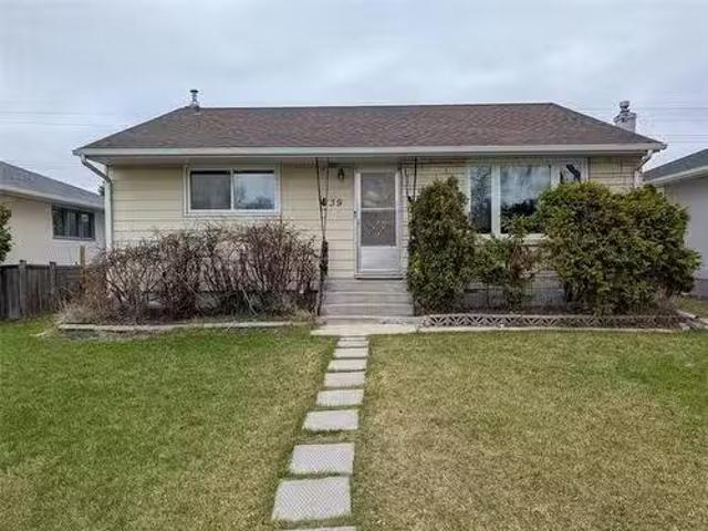 439 Belmont Ave, Winnipeg, MB, R2V 0Z1 house for sale Listi.